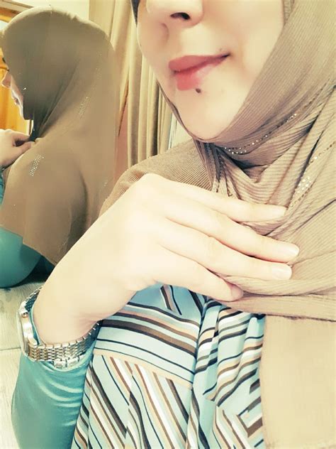 Мусульманка, хиджаб, девушка в платке | Fashion, Hijab