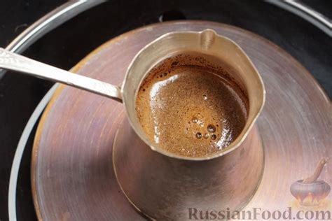 Рецепт: Ирландский кофе с кленовым сиропом на RussianFood.com