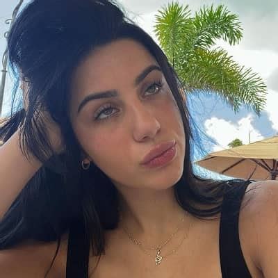 Is Riley Murray's OnlyFans Worth the Hype? We Investigated. - 0hk1hmg