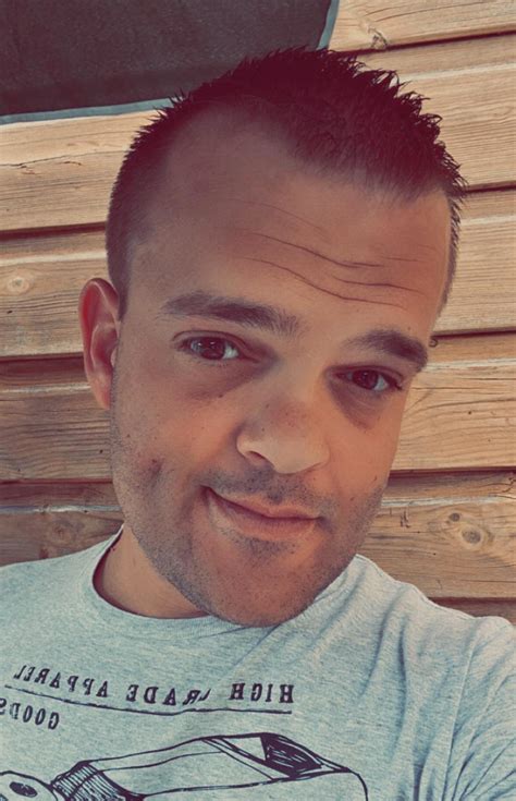 33yo from France 🇫🇷 : r/Faces