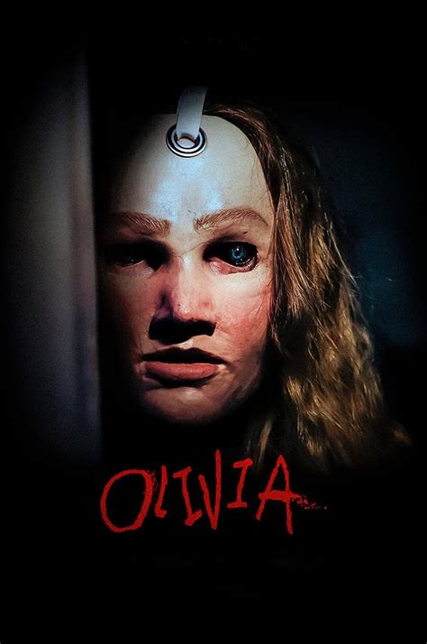 Reparto de Olivia (película 2020). Dirigida por Zak Bethel | La Vanguardia