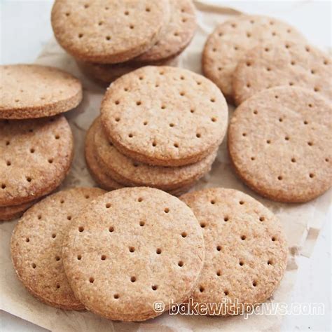 Homemade Digestive Biscuits - BAKE WITH PAWS