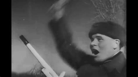 Вставай, страна огромная! Вставай на смертный бой! - YouTube