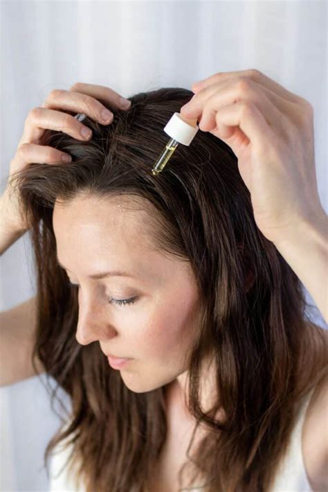 how to use tea tree oil for hair