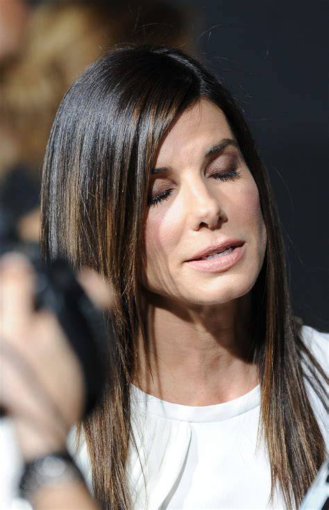 Sandra Bullock "Gravity" New York Premiere on Oct. 1, 2013 8.50/10