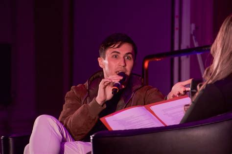 TikTok star Chris Olsen talks fame and the mundane at SEE’s Spring Lecture