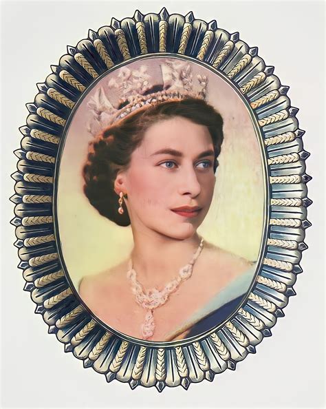 queen crown england  photo  pixabay pixabay