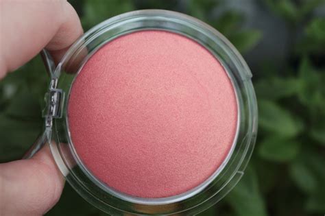 Catrice Cheek Lover Oil-Infused Blush 010 Blooming Hibiscus для долгих ...