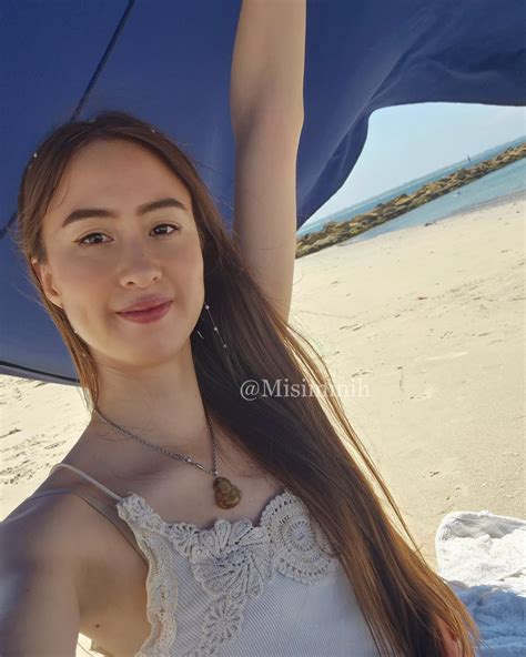 Miss Simone (@misimmih) • Instagram photos and videos