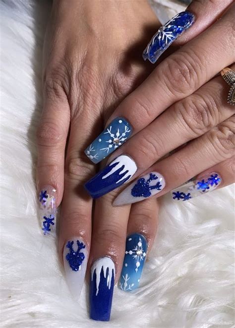 30+ Gorgeous Winter Wonderland Nails - Nail Designs Daily