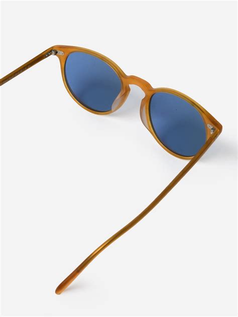 Oliver Peoples Riley Sunglasses | $440.00 | Saint Bernard