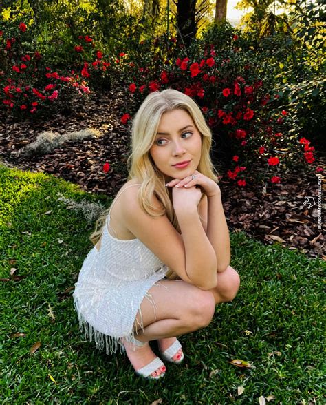 Bella Lyn Style, Clothes, Outfits and Fashion • CelebMafia