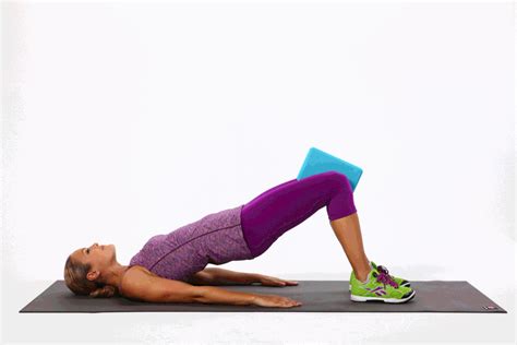 Hip Bridge | Best Butt Workout Moves | POPSUGAR Fitness Photo 2