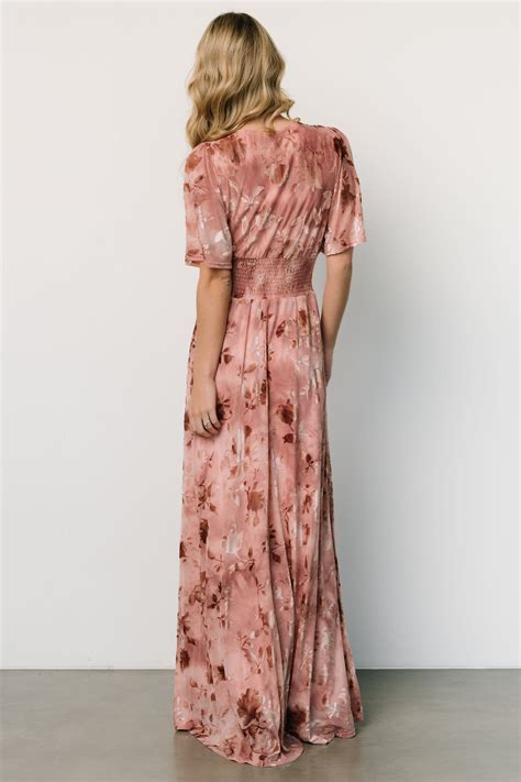 Veronica Velvet Maxi Dress | Blush – Baltic Born