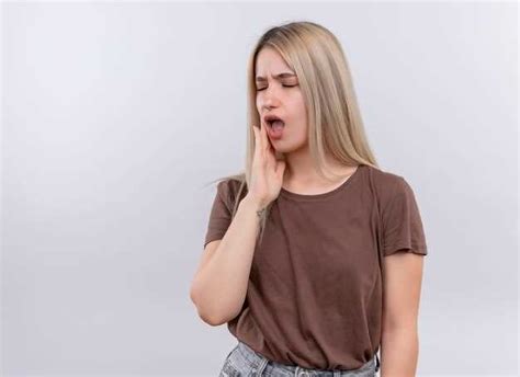 Что делать, если болит кончик языка? Эффективные методы облегчения ...