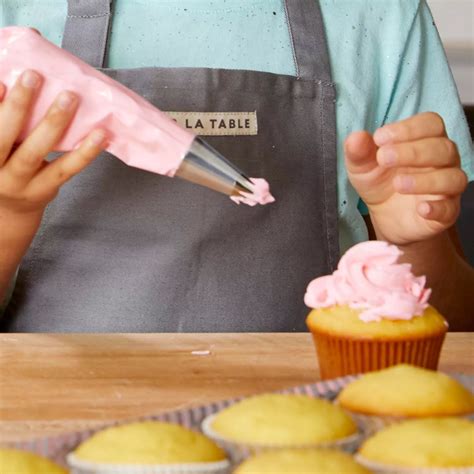 Kids 5-Day Summer Series: Baking 101 Cooking Class | Sur La Table