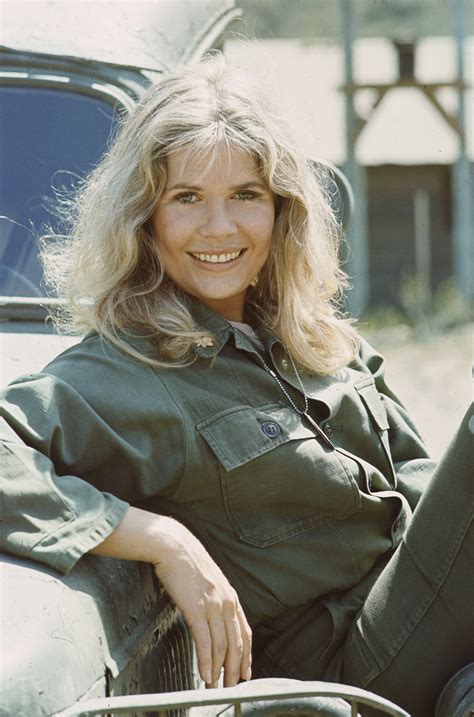 How Loretta Swit, 86, Maintained Her Timeless Charm – Photos of the