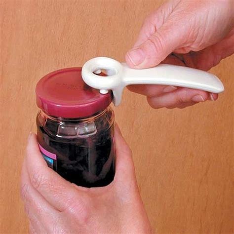 how to open a pop machine without a key