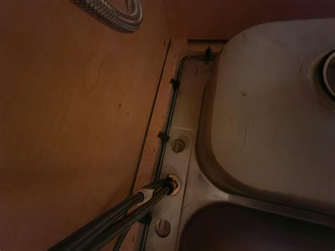 how to fix leaking sink? : r/Plumbing