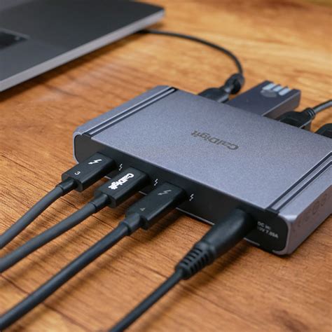Купить Хаб (адаптер) CalDigit Element Hub Thunderbolt 4 | USB 4 4K60Hz ...