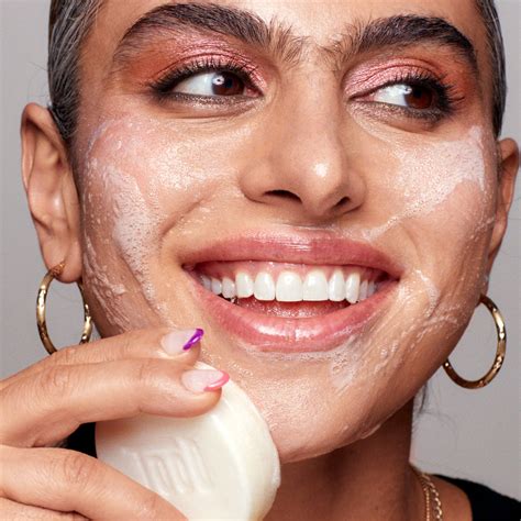 Turn It Off Makeup Remover is All Natural | TooD Beauty