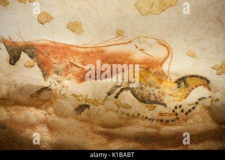 Prehistoric cave paintings of auroch (now extinct wild bull), Lascaux ...
