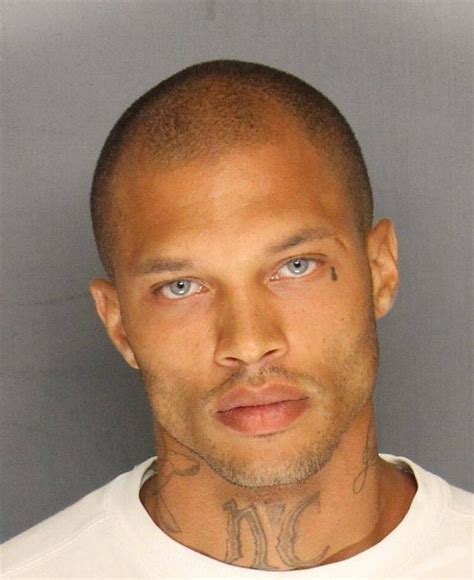 michael scofield - Google zoeken | Mug shots, Guys, Funny guy memes