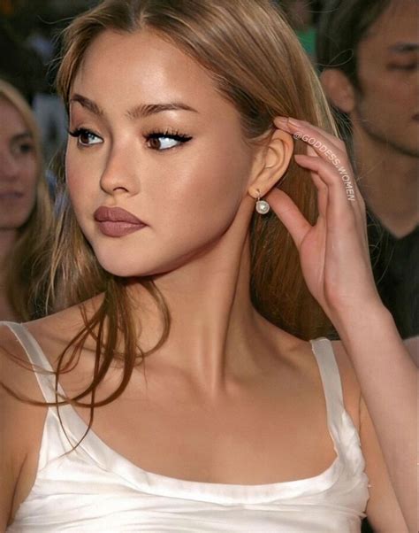 Pin by Alexa Versh on Девон Аоки | Devon aoki, Hair inspiration, Hair ...