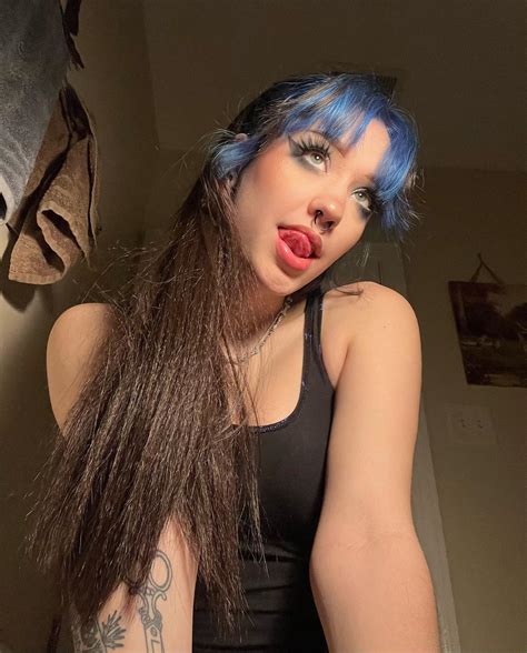 charley | hey girl the cameras over here! | Instagram