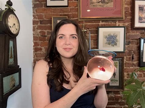 TikTok star Maddy Brannon can help you hack DC estate sales - Axios