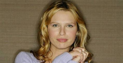 Sara Foster Height, Weight, Body Measurements, Bra Size, Shoe Size