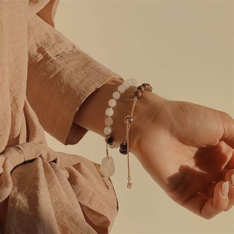 Thyina – Alchemy