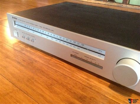 Yamaha T-550 tuner Photo #1793579 - Canuck Audio Mart