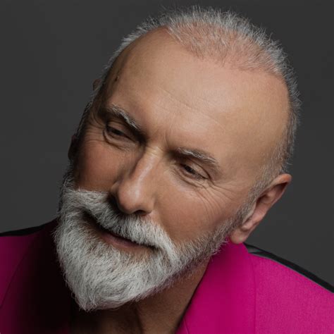 Dino Merlin releases a new emotional single 'Jedan Dan, Jedna Noć ...