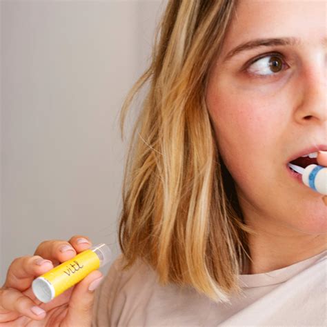 Vitl DNA Vitamin Health Swab Test Kit | 12+ Reports on Vitamin Needs