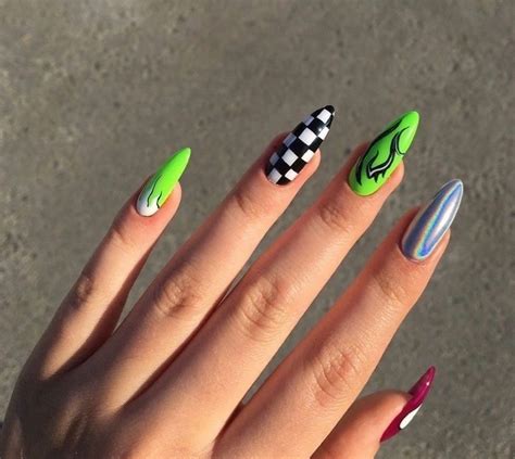 World Of Nails on Instagram: “🌸Beautiful🌸 🕊какие больше понравились?🕊 ...