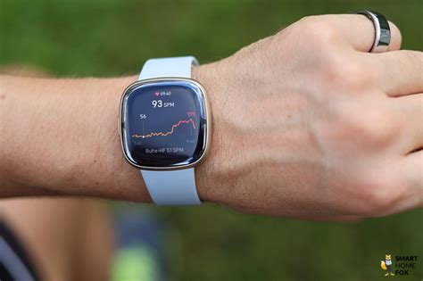 Lohnt sich die Fitbit Sense 2? - Die Smartwatch im Test (2025)