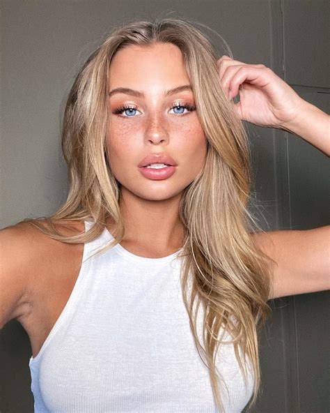 Amanda Strand on Instagram: “Limited edition 💋” | Long hair styles