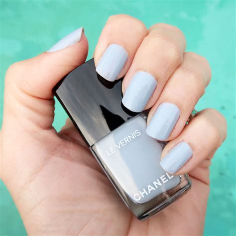 chanel nail polish summer  review bay area fashionista