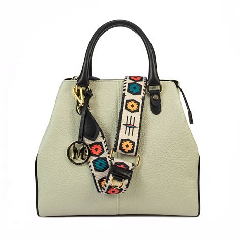 Women hand bag 002g nude latte+black price 499 lei - Marelbo
