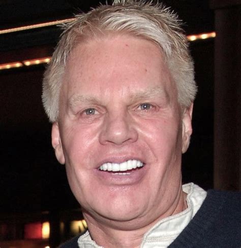 Abercrombie And Fitch Ceo