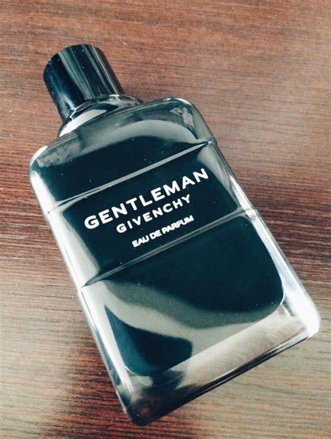Gentleman Eau de Parfum Givenchy одеколон - аромат для чоловіків 2018