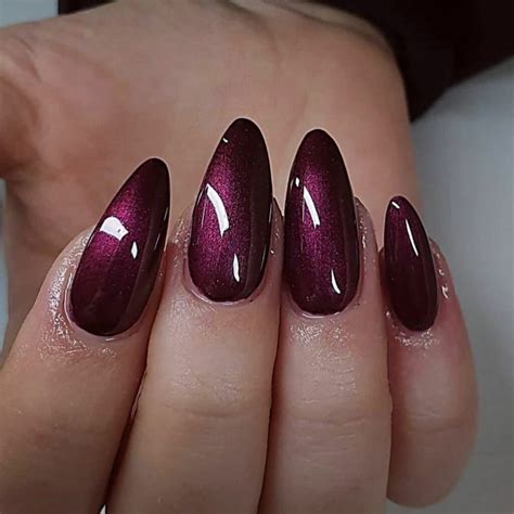 Unhas Na Cor Vinho - Unhas na Cor Vinho - Chiques e Elagantes - UNHAS DECORADAS