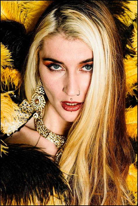 - Pure elegance and beauty - • Rigel Glamour Modelling Image • Image ID