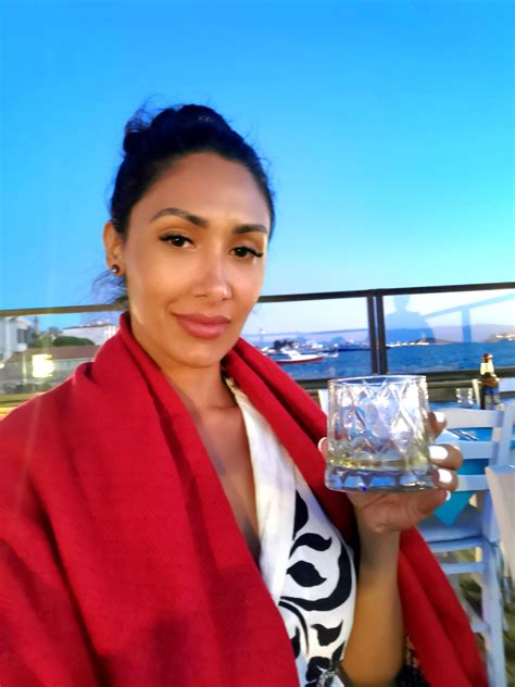 TW Pornstars - 1 pic. MistressAlexya. Twitter. Dinner time in #Turkey