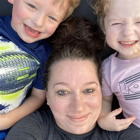 independent scentsy consultant lindsay honeycutt