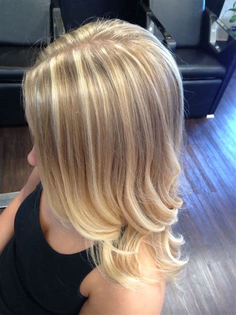 dimensional blonde highlight highlights brown hair balayage blonde