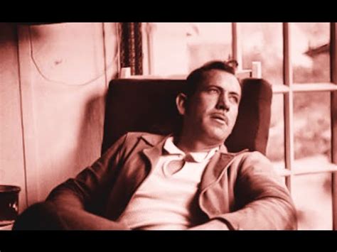 Джон Стейнбек / John Steinbeck. Великие писатели / Век писателей. - YouTube