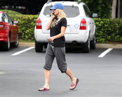 The best Elin Nordegren feet pictures 🤩