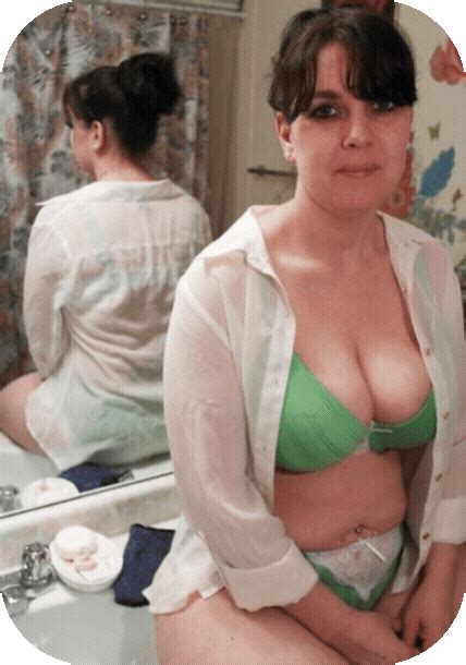 cute mature busty wife     sexy bra  toobusyliving